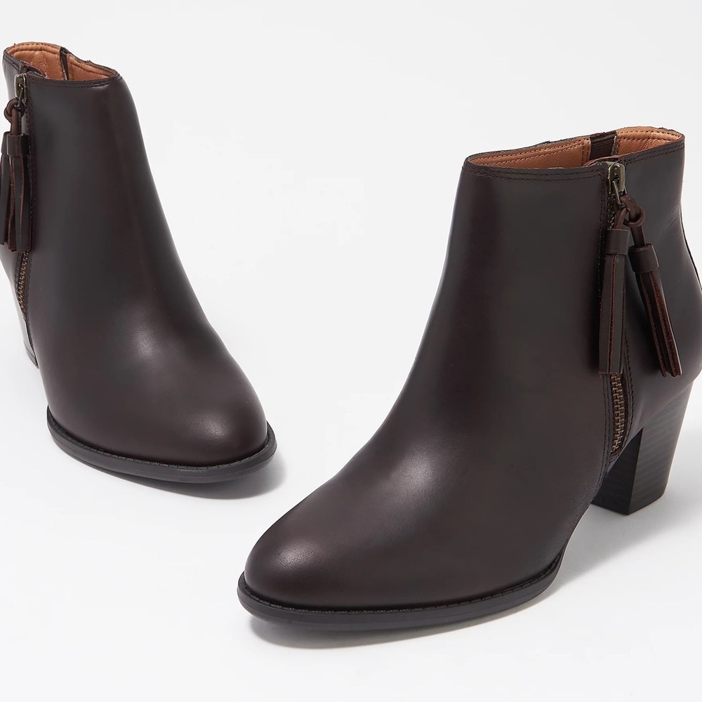 Vionic Leather Tassel Ankle Booties (“Madeline”)